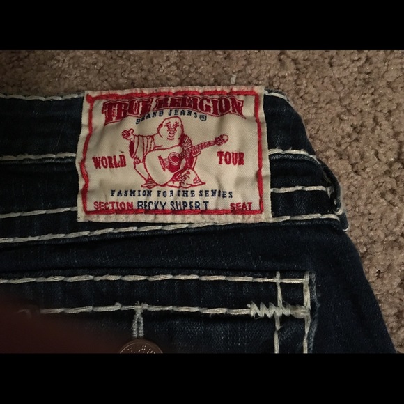 Size 28 True Religion Jeans - Picture 5 of 5